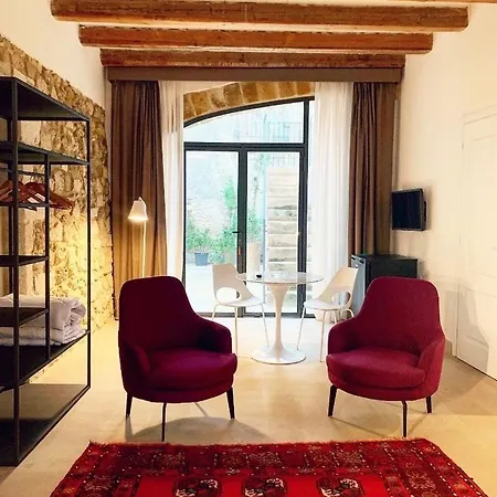 Isabella Di Castiglia Апарт-отель