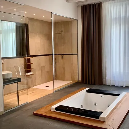 Апарт-отель Isabella Di Castiglia