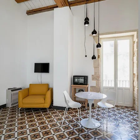 Isabella Di Castiglia Апарт-отель 4*