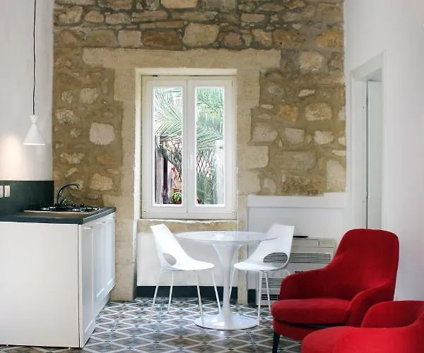 מלון דירות Isabella Di Castiglia סירקוזה