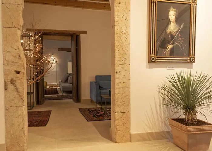 Isabella Di Castiglia מלון דירות סירקוזה