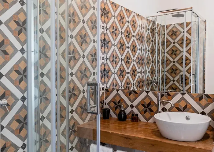 מלון דירות Isabella Di Castiglia